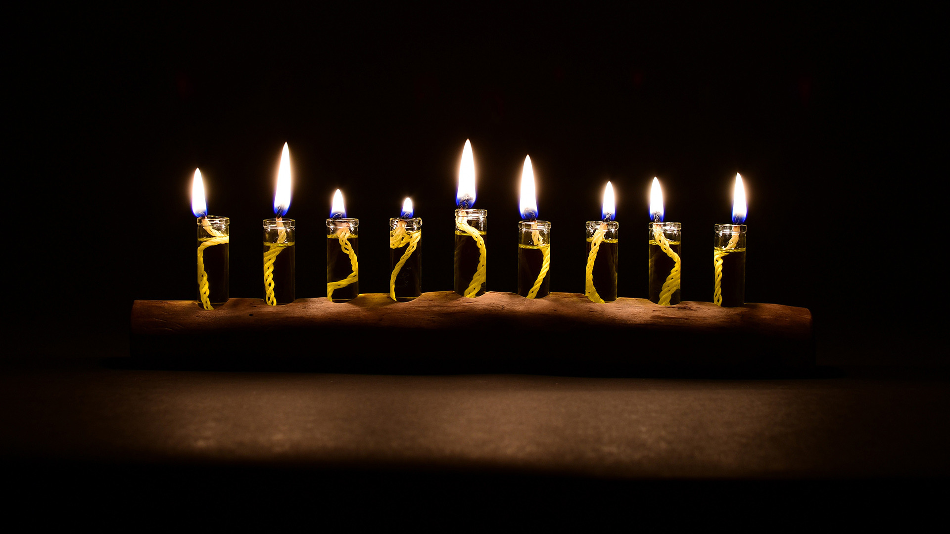 Yuri Klebanov תחרות חנוכיות 2020