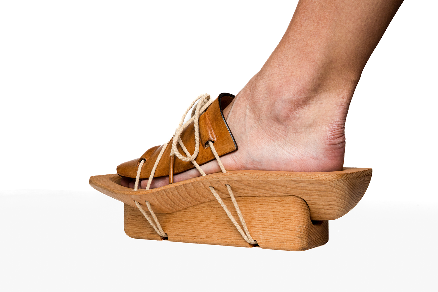 Lavender squeezing shoes, Ahlam Kaysi