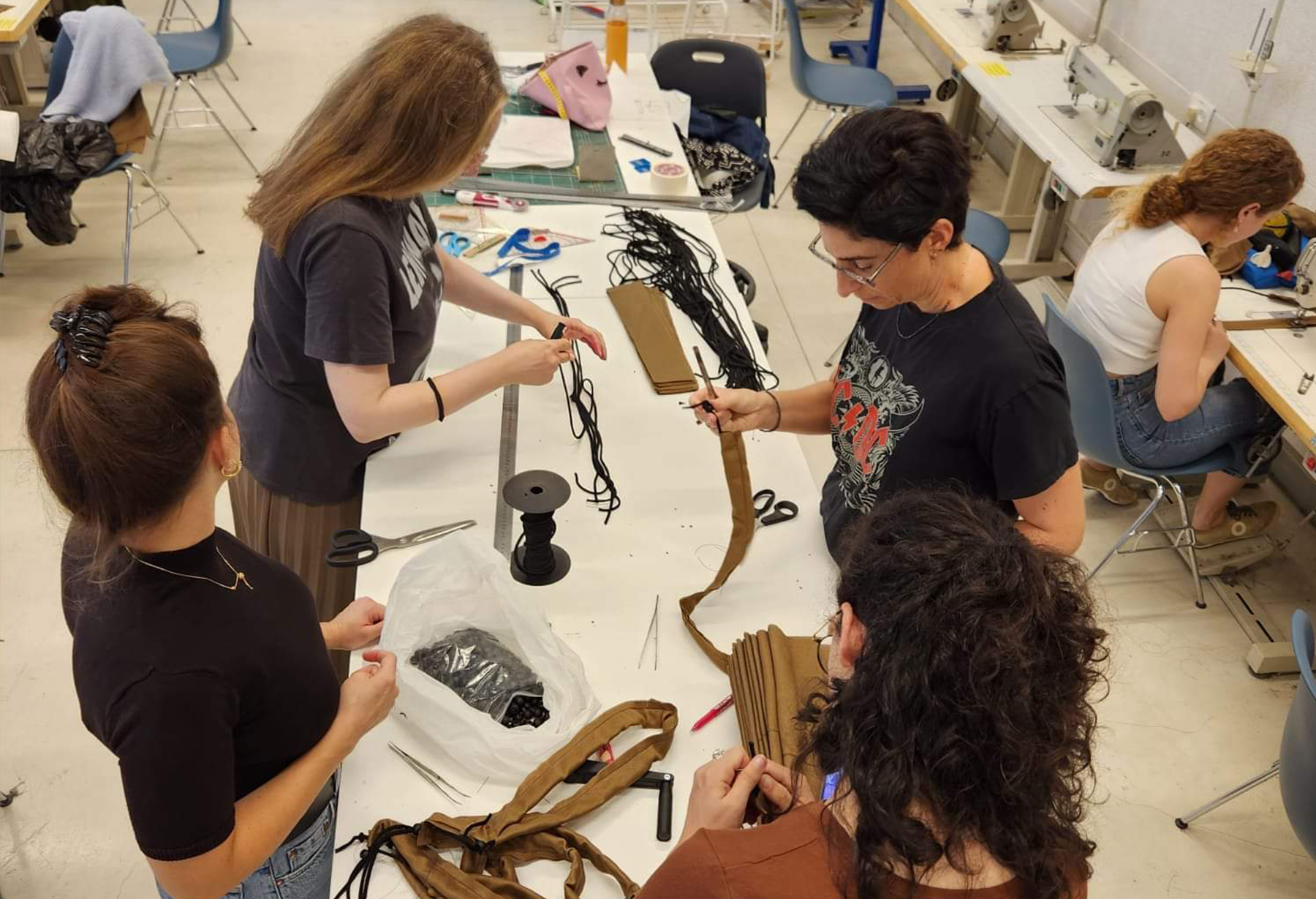 יוזמת המחלקה לצורפות ואופנה לטובת הלוחמים/ות